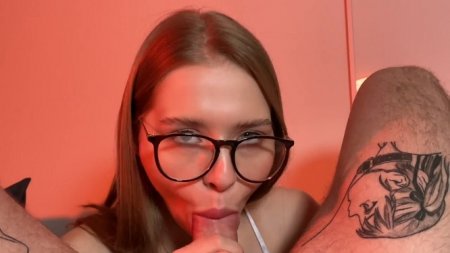 Моя сестра призналась что пользуется дилдо